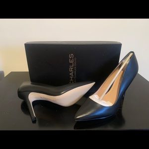 Charles by Charles David Pointed Toe Pumps